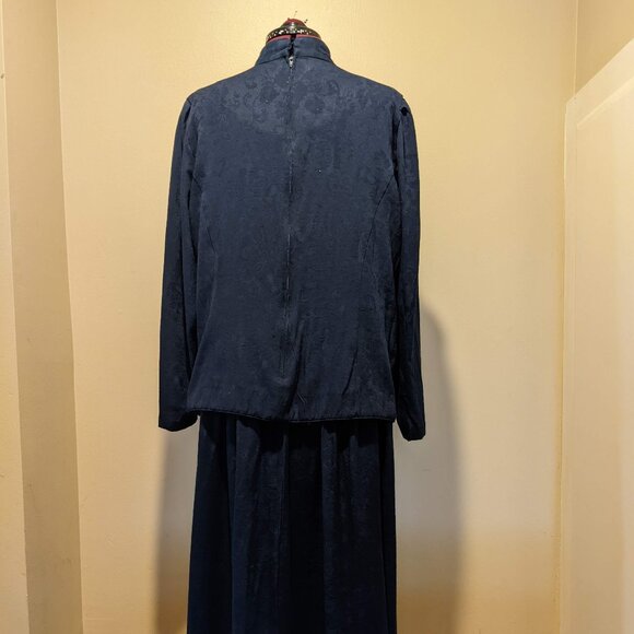 KSL Division of Karin Stevens Dress with Attached Jacket – Size 18W – Navy Blue - Picture 9 of 10